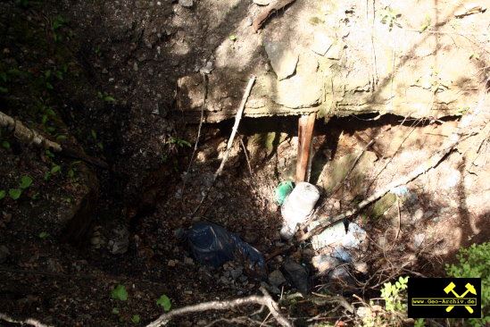 SDAG Wismut Schurf 19 bei Schacht 216 im Revier Johanngeorgenstadt, Erzgebirge, Sachsen - 21.05.2009 (4).jpg